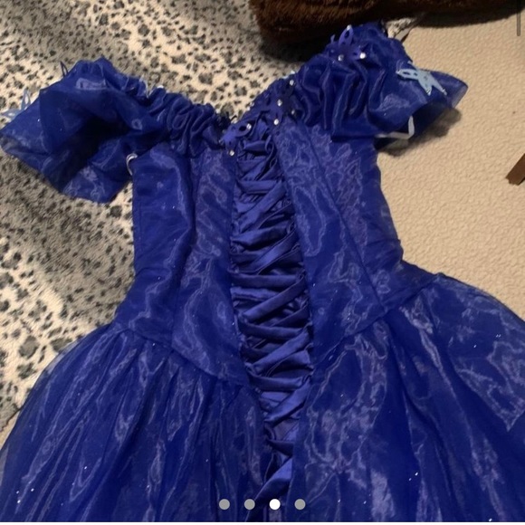 Deep blue sparkly princess/fairy prom/event gown - Picture 10 of 13